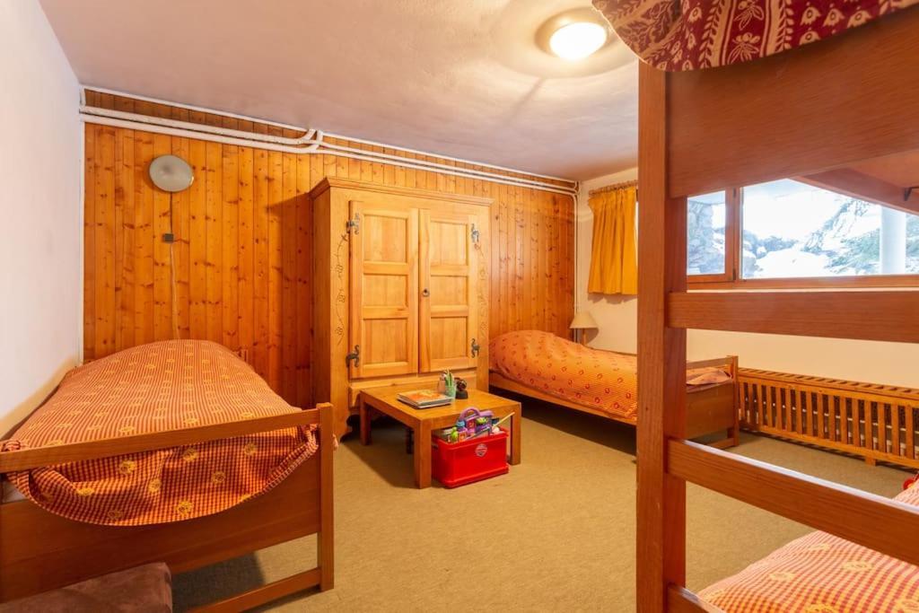 Chalet Robaumont - Grand Chalet Familial Proche Du Centre Et Des Pistes クールシュヴェル エクステリア 写真